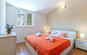 Apartments Dalis