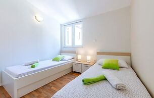 Apartments Dalis