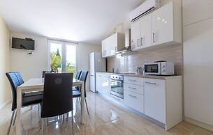 Apartments Dalis