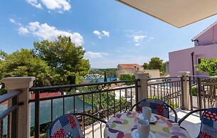 Apartments Dalis