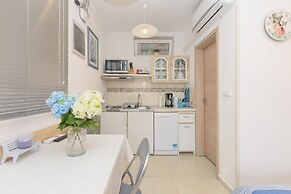 Apartment Orange