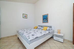 Apartments Davorka