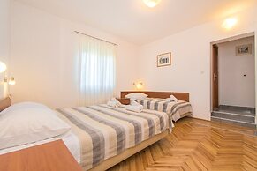 Apartment Ivo
