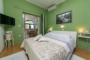 Apartments Palmina