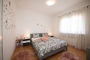 Apartment Miriam