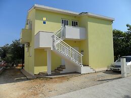Apartments Mango