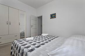 Apartment Petar