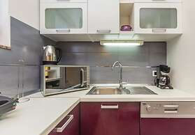 Apartments Ivni