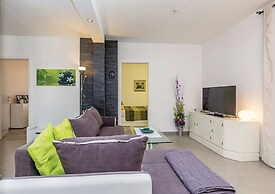 Apartments Ivni