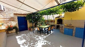 Apartment Nadi