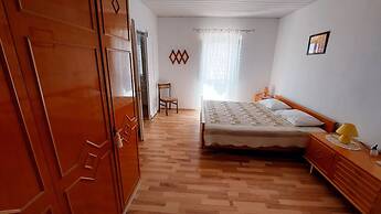 Apartment Nadi