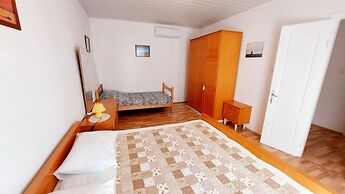 Apartment Nadi