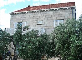 Apartments Krila