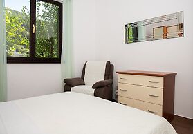 Apartment Mira