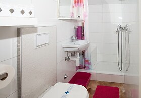 Apartment Mira