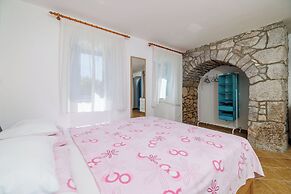 Apartments Insula Insule
