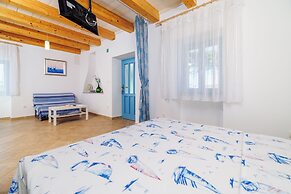 Apartments Insula Insule