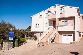 Apartments Erikas