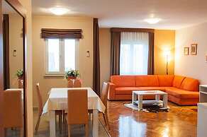 Apartments Karolinas