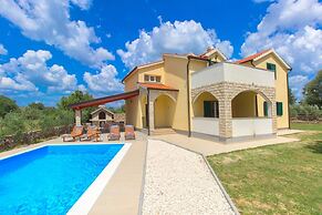 House Brist