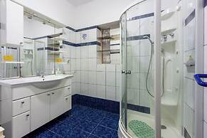 Apartments A2jass