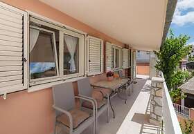 Apartment Dora