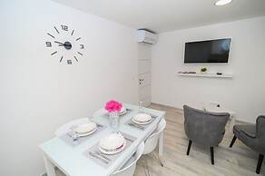 Apartment Sani