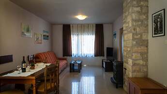 Apartments Dar