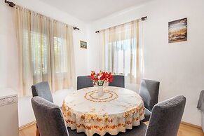Apartment Baras