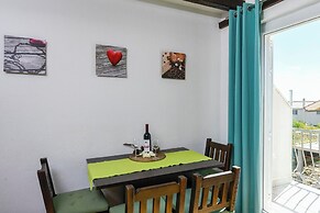 Apartments Vida With Garden