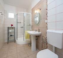 Apartments Ivo