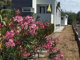 Apartments Dora