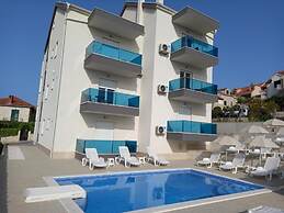 Apartments Ivan