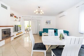Apartments Nada