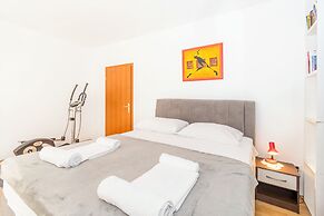 Apartments Nada