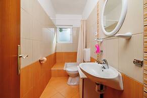 Apartments Petar