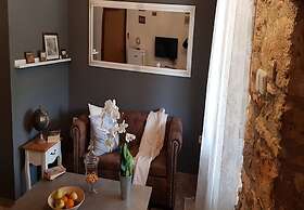 Apartments and Room Perstel