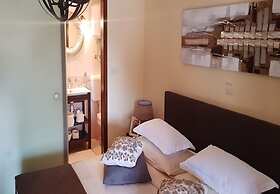 Apartments and Room Perstel