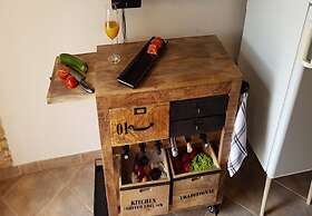 Apartments and Room Perstel