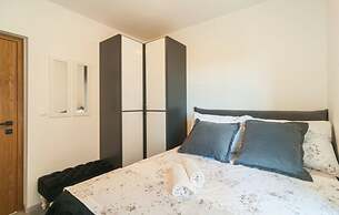 Apartment Tom