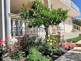 Apartments Josip