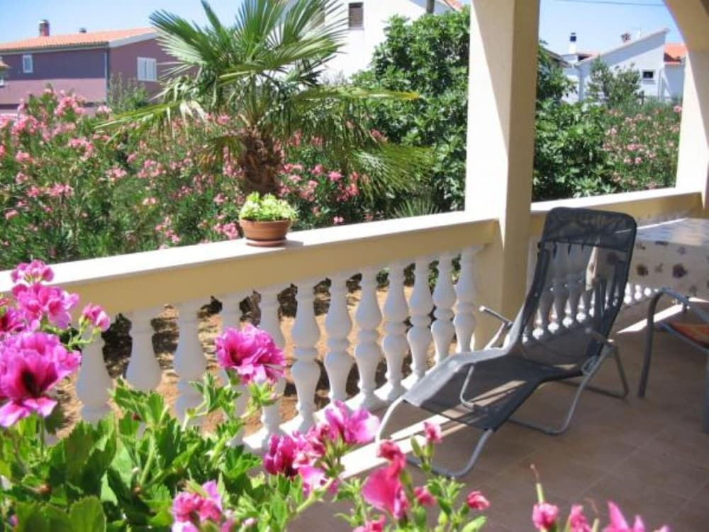 Apartments Josip