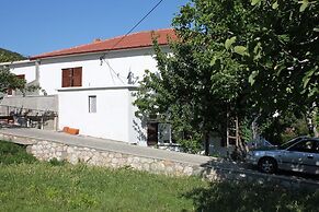 Apartments Ivo