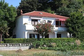 Apartments Ivo