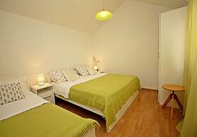 House Ivi