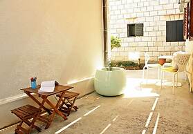 House Ivi