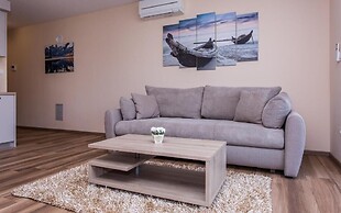 Apartments Marina