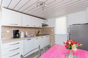 House Ana