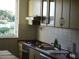 Apartment Mer
