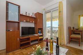 Apartment Mer